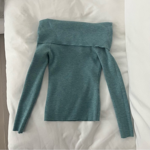 Aritzia Wilfred off shoulder blue wool sweater S - Picture 1 of 8